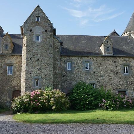 Вилла Manoir De La Guerrie Saint-Patrice-de-Claids Экстерьер фото